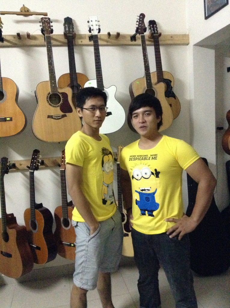 shop guitar chuyen mini
