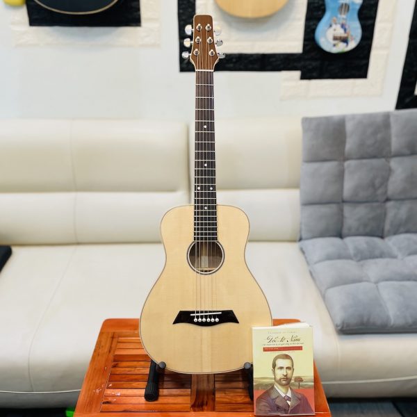 guitar mini size 1:2 34 inch hong dao cuom2