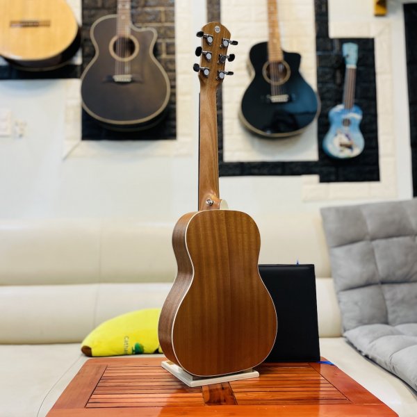 Đàn guitarlele 30 inch gỗ Sapele Tayste Tug-20