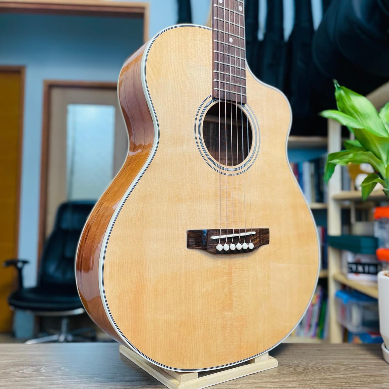 Guitar mini 3/4 acoustic HD-36